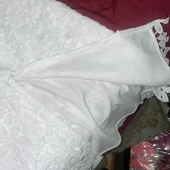 SKIRT H&M Limited Edition Midi White Eyelet Embroidery Skirt - Picture 10 of 11